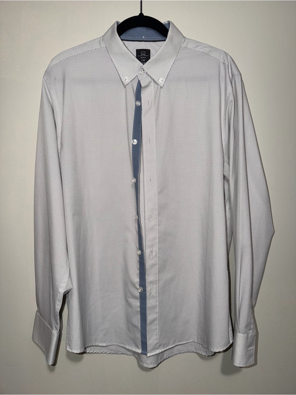 Michael Strahan Men’s Large Button-Down Dress Shirt